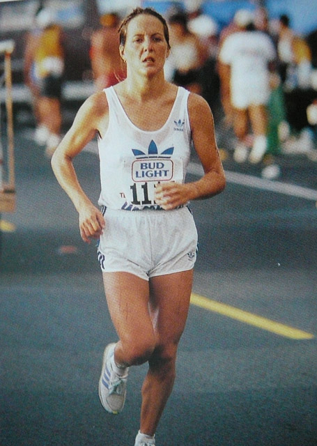 rok 1983, Sylviane Puntos a její první vítězství